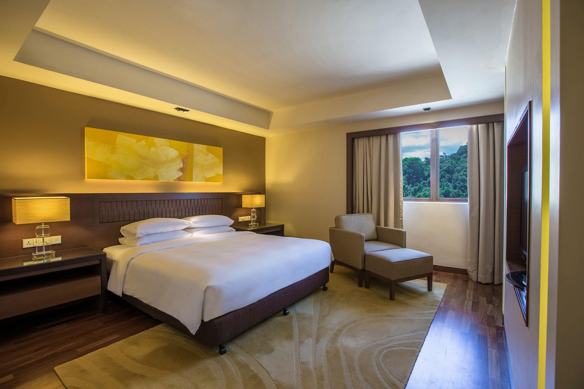 Hyatt Regency Kinabalu 5*