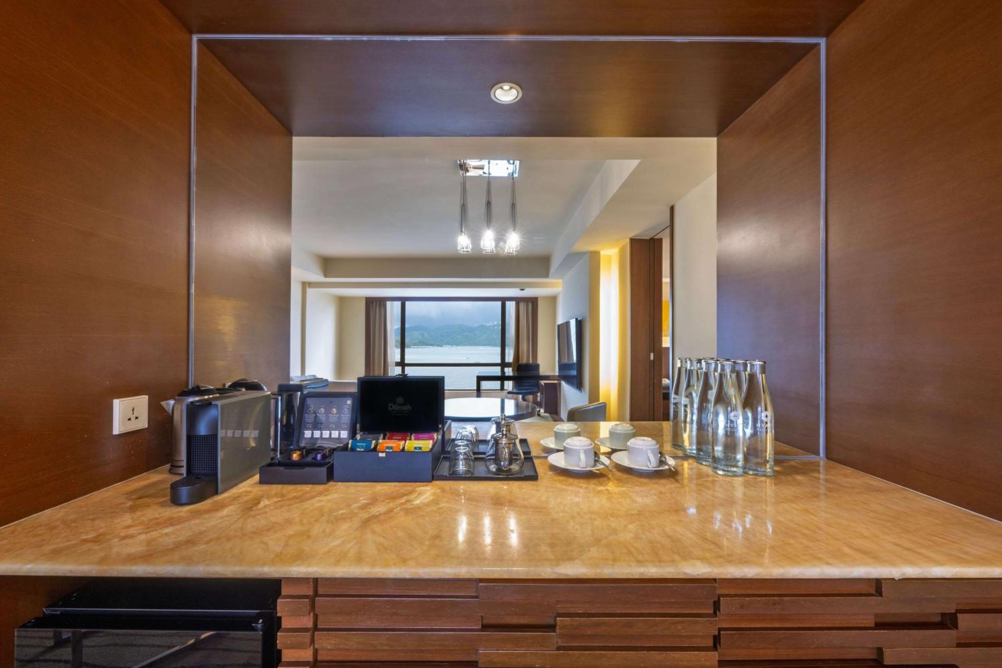 Hotel Hyatt Regency Kinabalu 5*