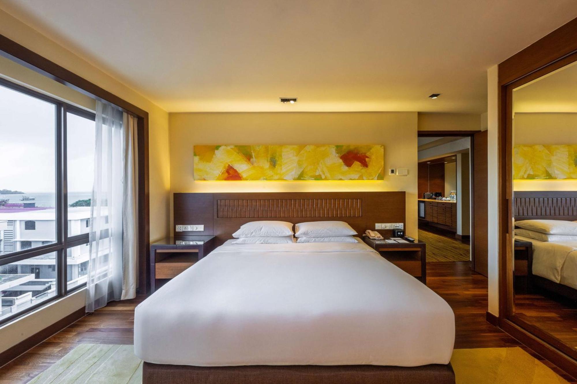 Hotel Hyatt Regency Kinabalu 5*