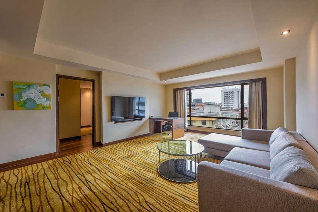 Hyatt Regency Kinabalu 5*
